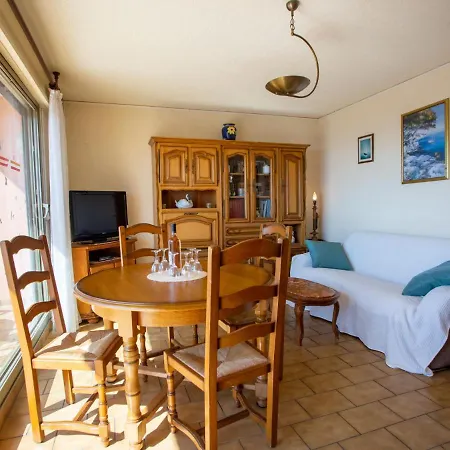 Les 3 Iles By Interhome Le Lavandou